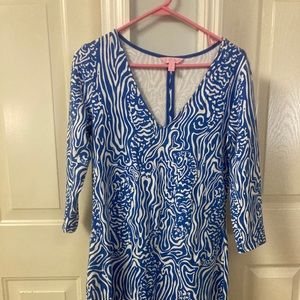 Beautiful Lilly Pulitzer seahorse dress